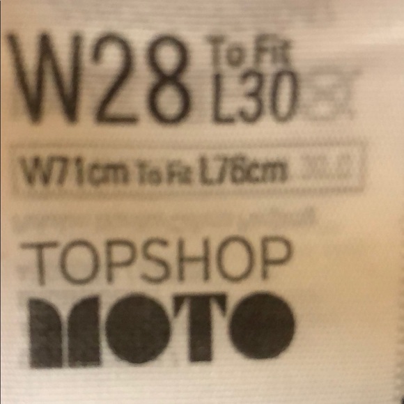 Top-Shop Grey/Black Ripped Boyfriend Jeans - Picture 4 of 4